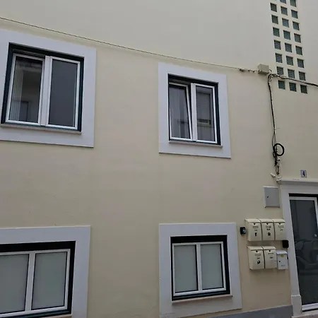 Apartamento Ananas&surf Local